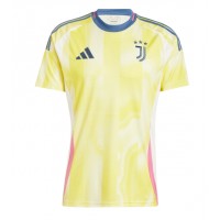 Camiseta Juventus Andrea Cambiaso #27 Segunda Equipación Replica 2024-25 mangas cortas